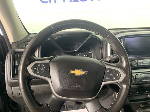 Used 2017 Chevrolet Colorado LT image 22
