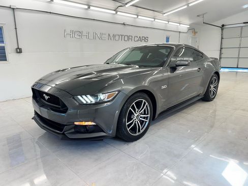 Used 2016 Ford Mustang GT Premium RWD image 1