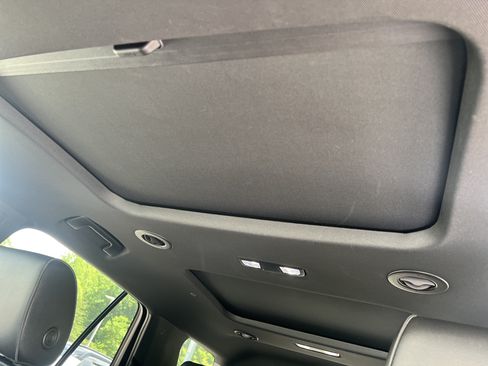 Used 2023 Chevrolet Traverse RS w/ LPO, Floor Liner Package AWD/4WD image 13