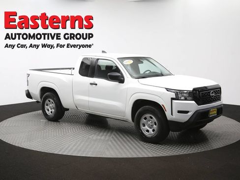 Used 2022 Nissan Frontier S RWD image 46