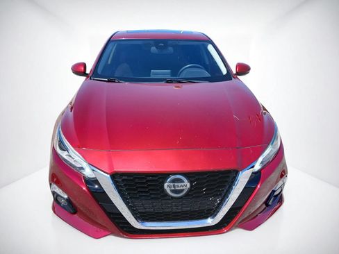 Used 2019 Nissan Altima 2.5 SV FWD image 3