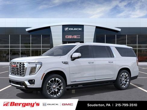New 2026 GMC Yukon XL Denali image 3