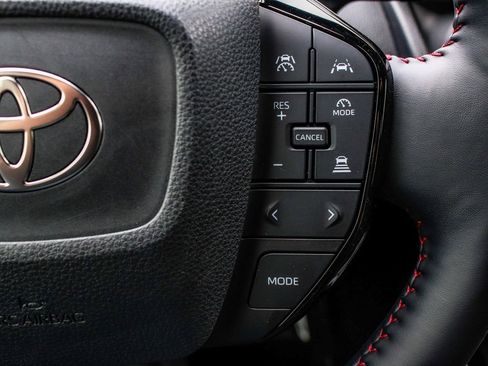 Used 2024 Toyota Prius Prime Premium image 26