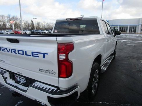 Certified 2025 Chevrolet Silverado 1500 High Country w/ Technology Package image 5