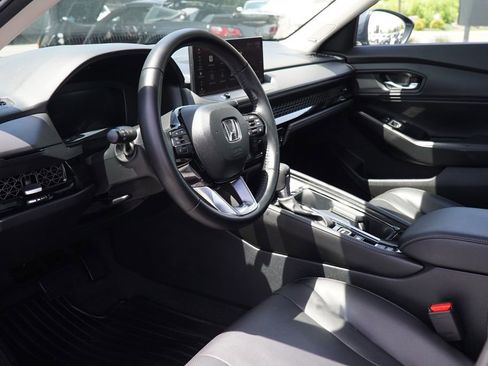 Used 2023 Honda Accord Touring image 19