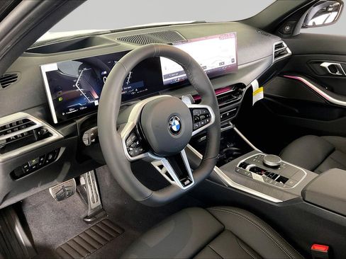 New 2026 BMW 330i xDrive Sedan w/ M Sport Package image 10