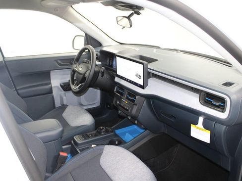 New 2026 Ford Maverick XLT image 23