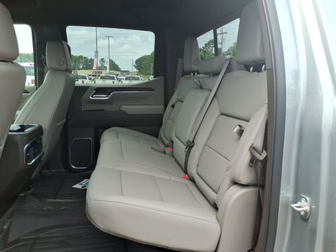 New 2026 GMC Sierra 1500 SLT w/ SLT Premium Plus Package AWD/4WD image 22