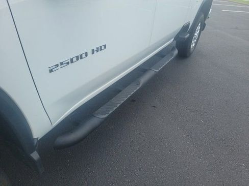 Used 2022 Chevrolet Silverado 2500 LTZ w/ LTZ Convenience Package image 39