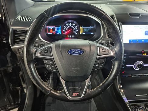 Used 2019 Ford Edge ST w/ Convenience Package AWD/4WD image 11