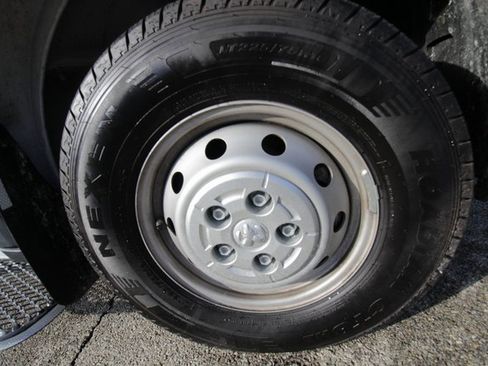 Used 2023 RAM ProMaster 2500 image 14