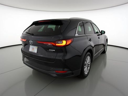 Used 2025 MAZDA CX-90 3.3 Turbo w/ Preferred Package AWD/4WD image 9