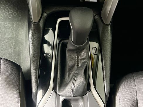 Used 2023 Toyota Corolla Cross LE FWD image 25