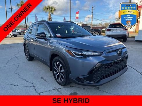 Used 2025 Toyota Corolla Cross AWD Hybrid image 3