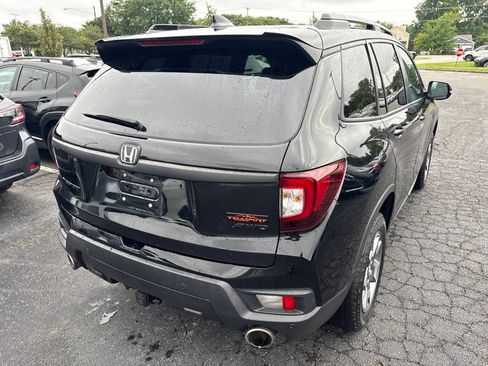 Used 2023 Honda Passport TrailSport image 3