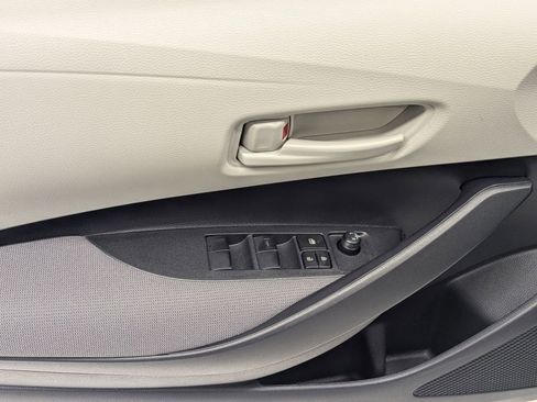 New 2026 Toyota Corolla LE image 10