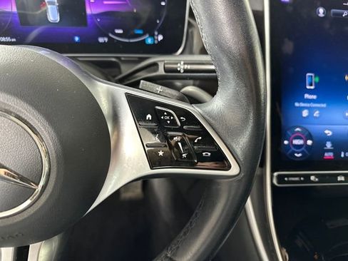 Used 2023 Mercedes-Benz GLC 300 4MATIC image 16