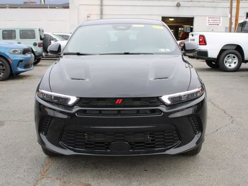 Used 2024 Dodge Hornet GT w/ Cold Weather Group image 9