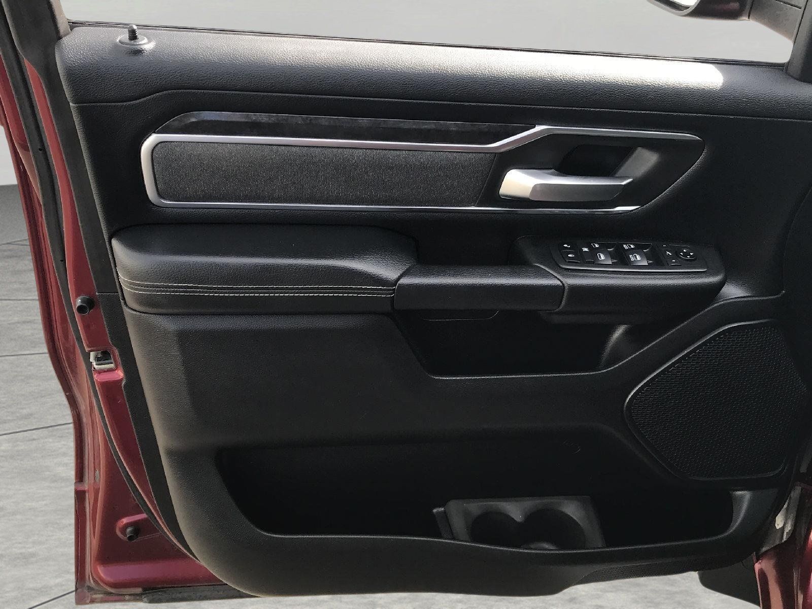 Used 2019 RAM 1500 Big Horn AWD/4WD image 24