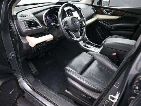 Used 2021 Subaru Ascent Touring w/ Popular Package #2A image 10