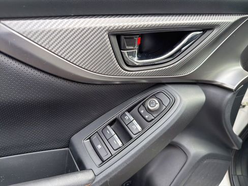 Used 2022 Subaru Crosstrek 2.5i Limited w/ Moonroof Package 1 image 27