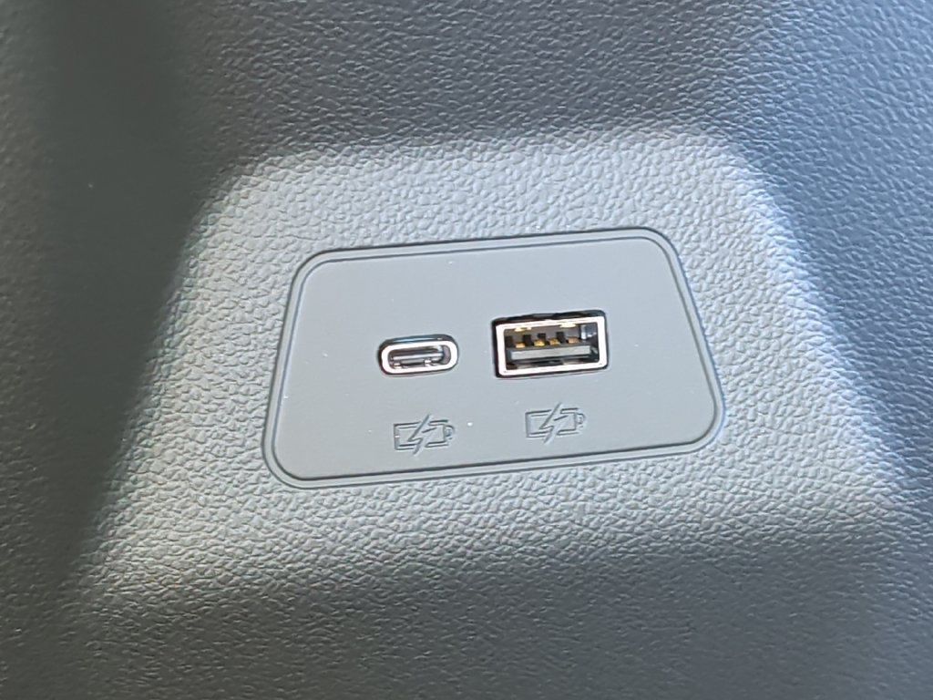 New 2026 Buick Envision Sport Touring AWD/4WD image 37