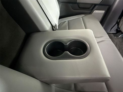 Used 2022 Ford F150 Lightning Lariat image 47