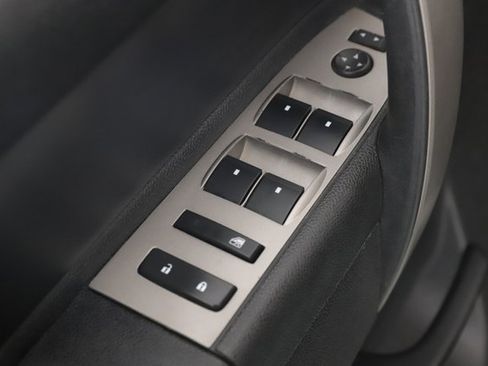 Used 2011 GMC Sierra 1500 SL image 18