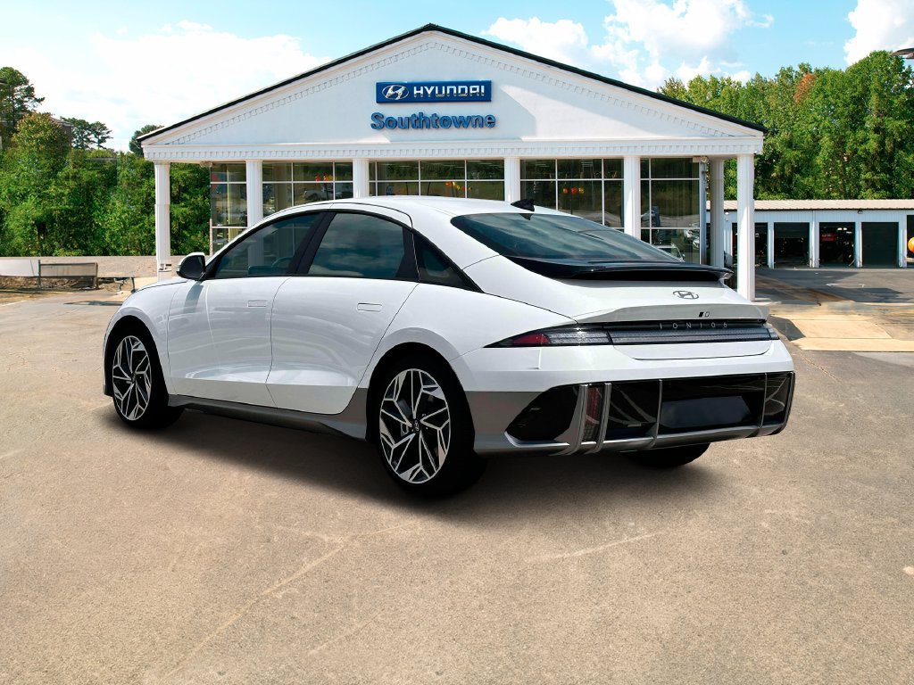 Used 2024 Hyundai Ioniq 6 SEL RWD image 5