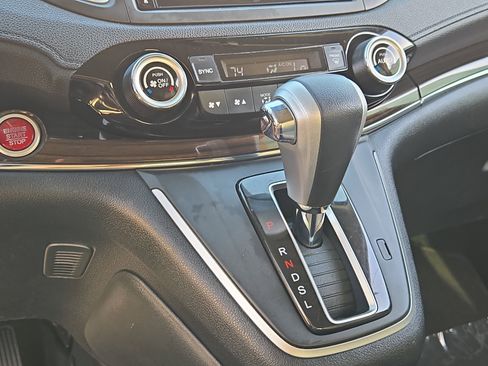 Used 2016 Honda CR-V Touring image 29