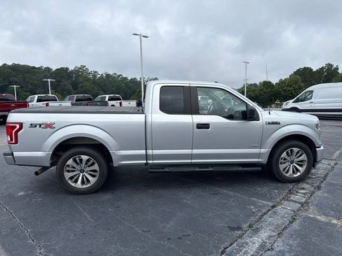 Used 2017 Ford F150 XL w/ Equipment Group 101A Mid RWD image 3