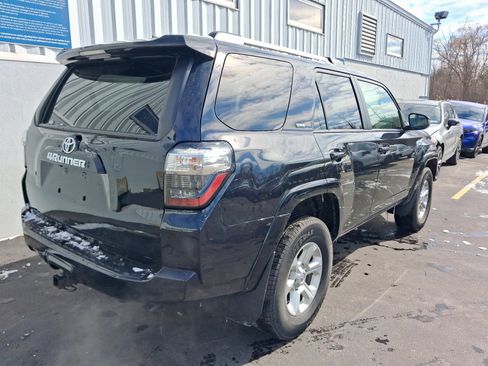 Used 2022 Toyota 4Runner SR5 image 22