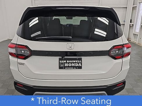Used 2025 Honda Pilot EX-L image 8