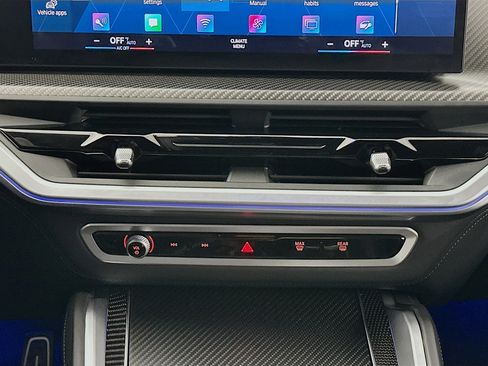 Used 2023 BMW XM image 13