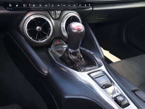 Used 2023 Chevrolet Camaro SS RWD image 27