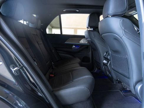 Used 2025 Mercedes-Benz GLE 350 4MATIC image 25