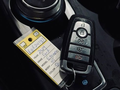 Used 2024 Ford Escape ST-Line image 37