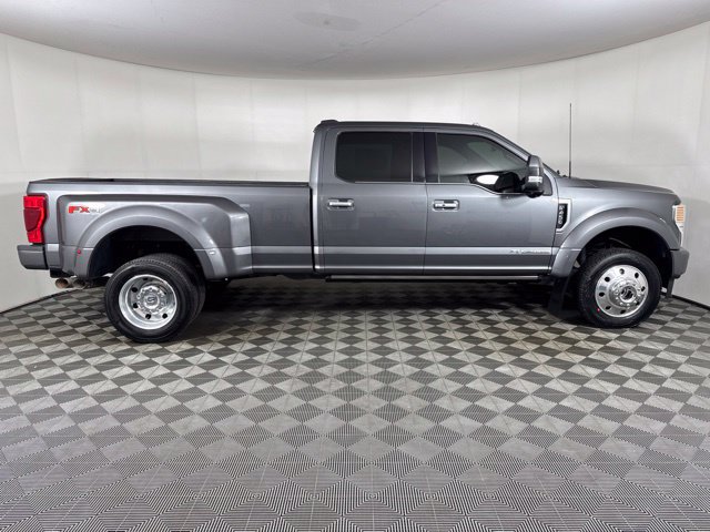 Used 2022 Ford F450 Limited w/ FX4 Off-Road Package AWD/4WD image 2