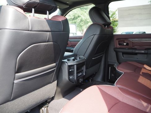 New 2025 RAM 2500 Limited image 14