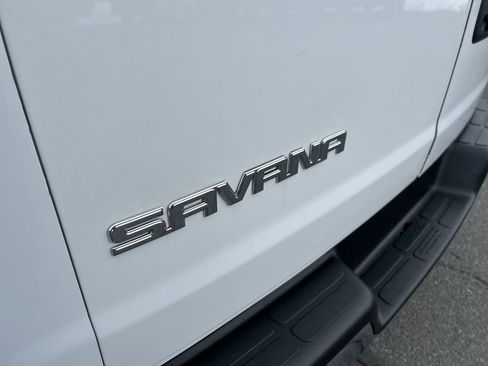 Used 2024 GMC Savana 2500 w/ Driver Convenience Package image 11