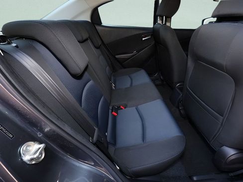 Used 2018 Toyota Yaris iA image 14