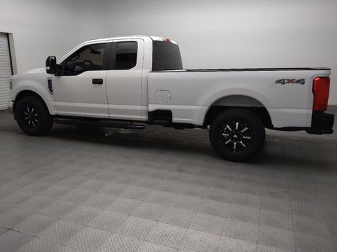 Used 2019 Ford F250 XL w/ XL Value Package RWD image 3