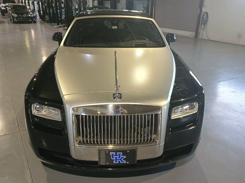 Used 2014 Rolls-Royce Ghost RWD image 11
