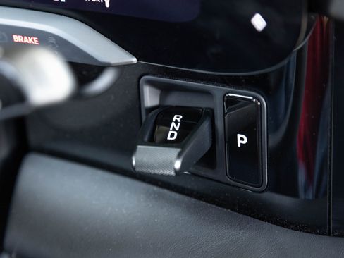 Used 2024 Porsche Taycan GTS image 18