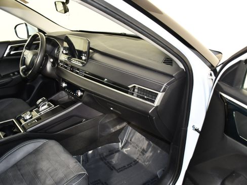 Used 2023 Mitsubishi Outlander SE AWD/4WD image 40