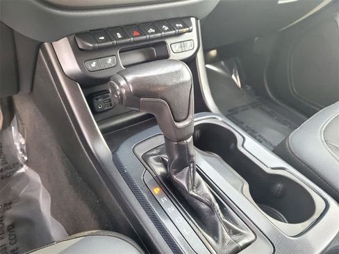 Used 2019 Chevrolet Colorado Z71 image 17