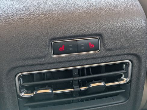 Used 2022 Lincoln Corsair AWD w/ Equipment Group 101A image 18