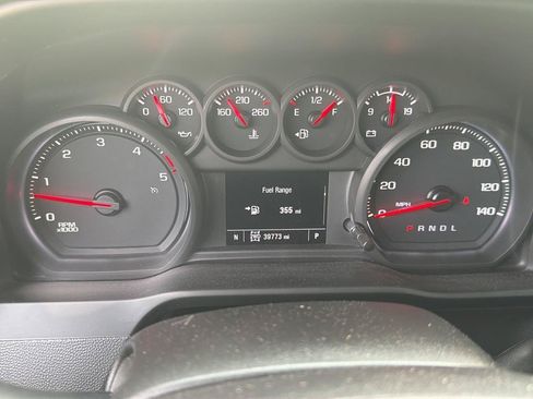 Used 2024 GMC Sierra 2500 Pro w/ 1SA Pro Safety Plus Package AWD/4WD image 6