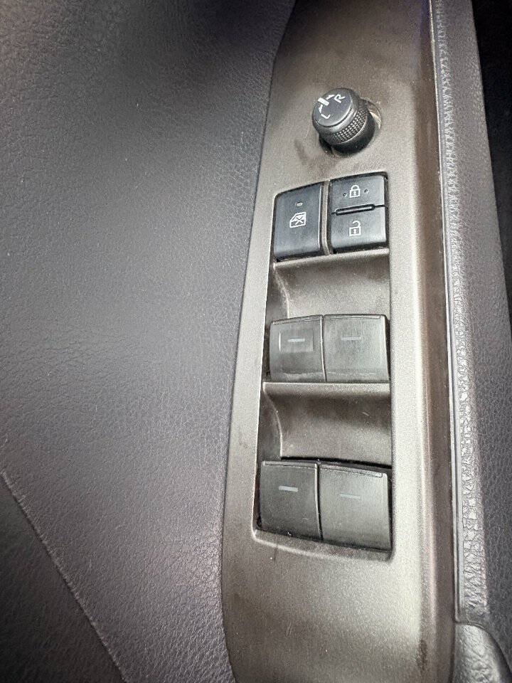 Used 2021 Toyota Camry LE w/ Cold Weather Package AWD/4WD image 13