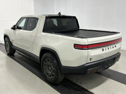 Used 2025 Rivian R1T Adventure AWD/4WD image 3